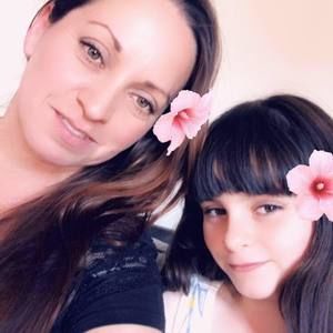 Meet your Posher, Juanita